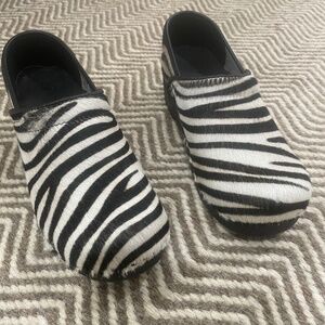 Bjork Swedish Comfort Zebra Print Hair Clogs, 38